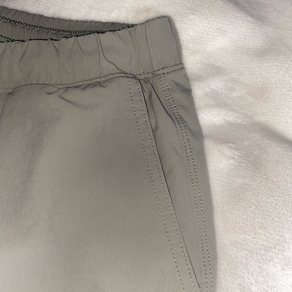 Abercrombie & Fitch Men’s Swim Suit and Short - Picture 5 of 12